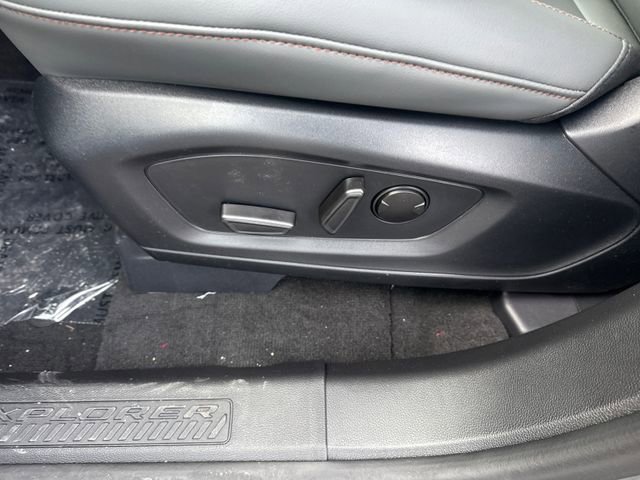 New 2026 Ford Explorer Active w/ Active Comfort Package image 26