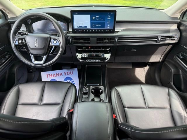 Used 2023 Lincoln Corsair AWD image 16