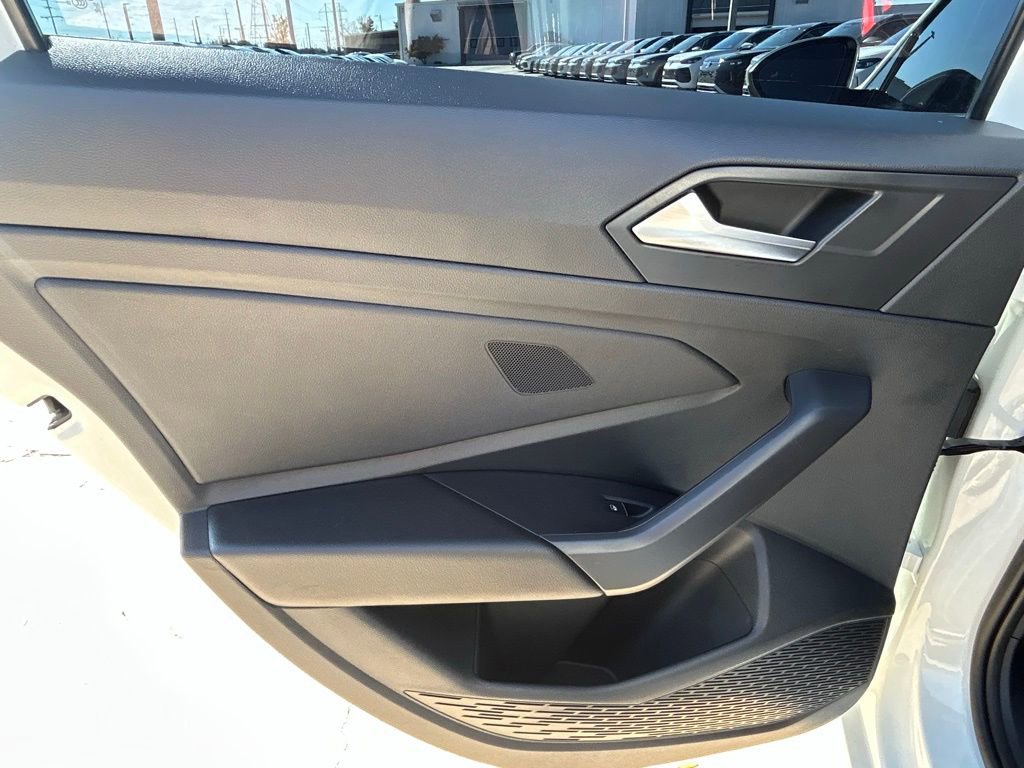 Used 2023 Volkswagen Jetta SE image 55