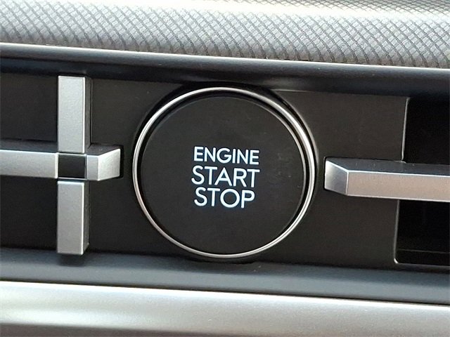 New 2026 Hyundai Santa Fe SE image 13