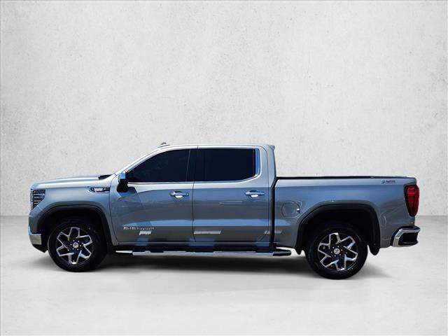 Used 2023 GMC Sierra 1500 SLT w/ SLT Premium Package AWD/4WD image 9