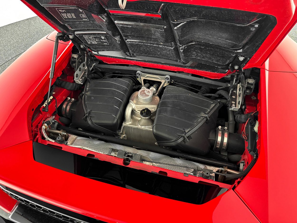 Used 2023 Lamborghini Huracan EVO image 33