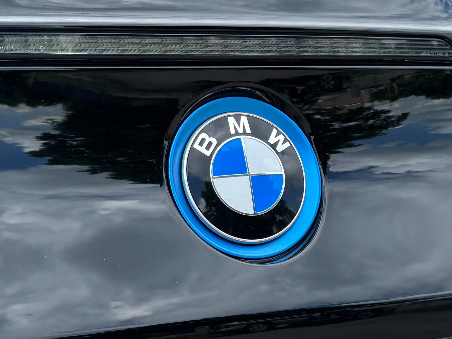 Used 2015 BMW i8 AWD/4WD image 36