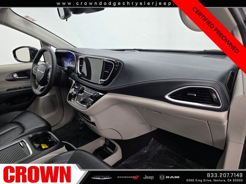Certified 2024 Chrysler Pacifica Select image 13