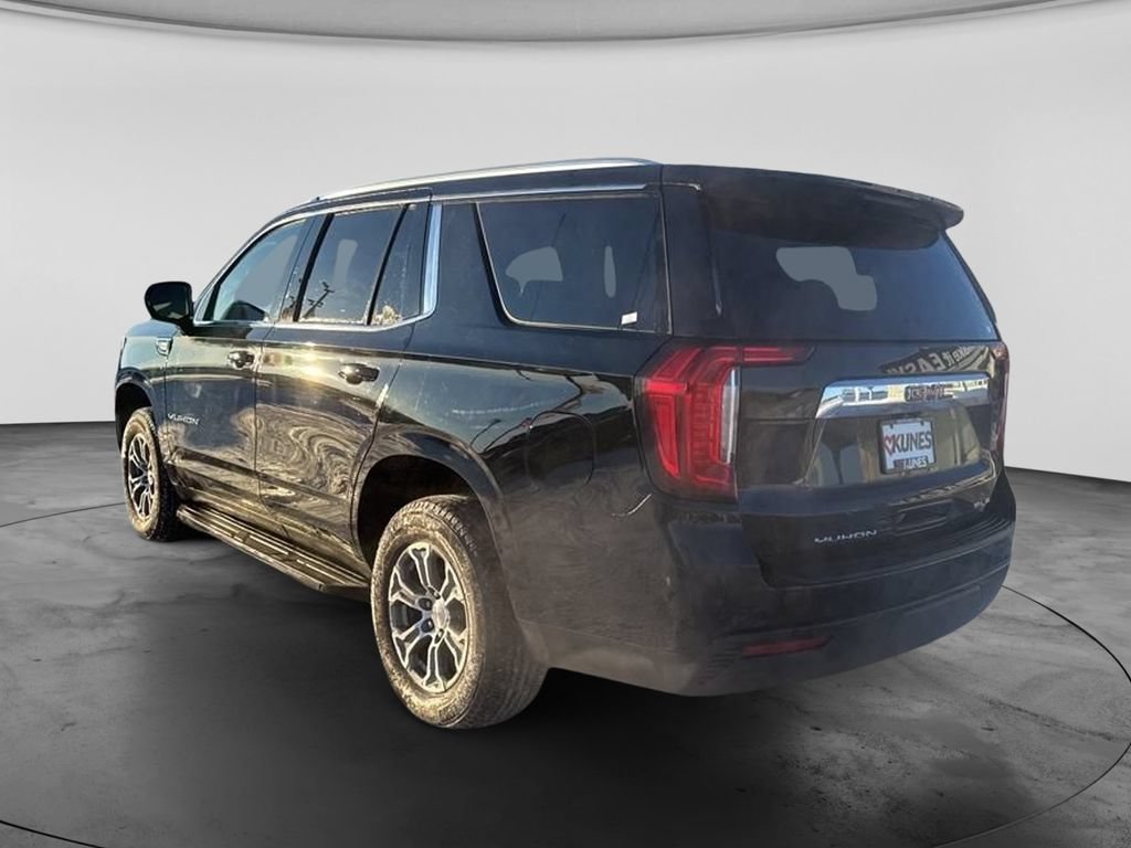 Used 2024 GMC Yukon SLE AWD/4WD image 9