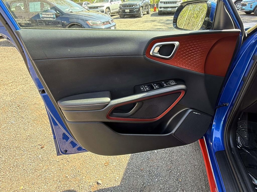 Used 2020 Kia Soul GT-Line Turbo image 28
