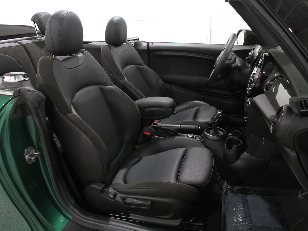 Certified 2022 MINI Cooper Convertible image 18