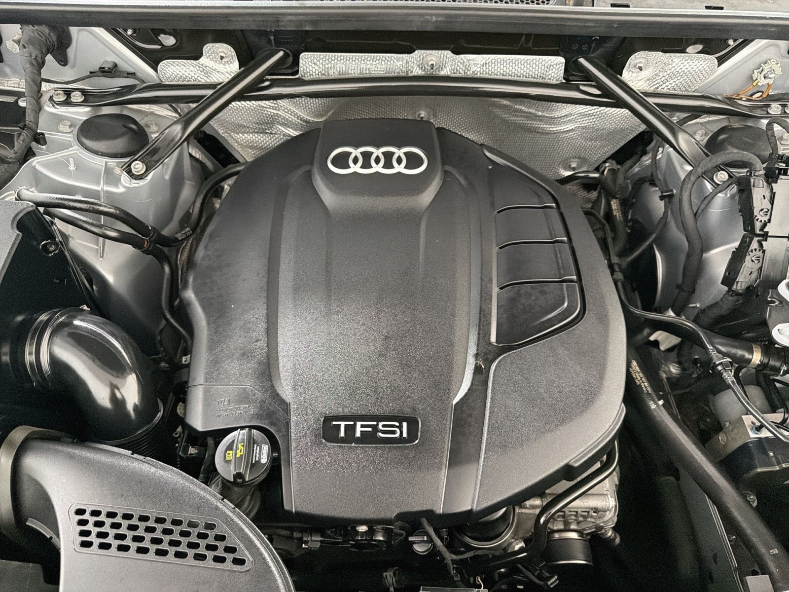 Used 2018 Audi Q5 2.0T Premium Plus w/ Premium Plus Package AWD/4WD image 28