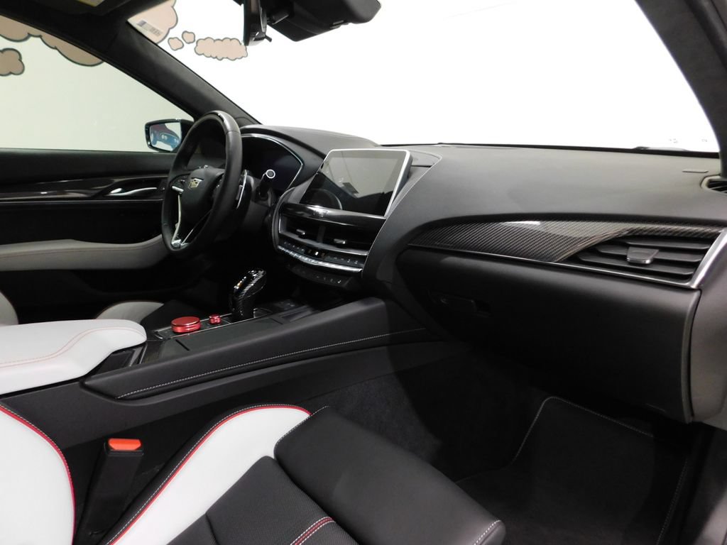 Used 2024 Cadillac CT5 V Blackwing w/ Carbon Fibre Package 2 RWD image 95
