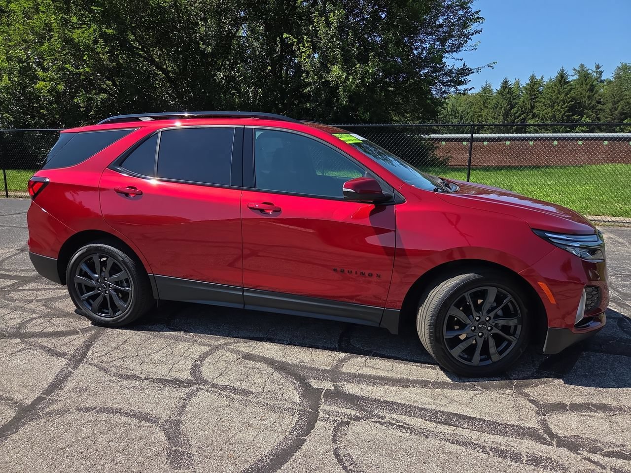 Used 2022 Chevrolet Equinox RS w/ Infotainment Package