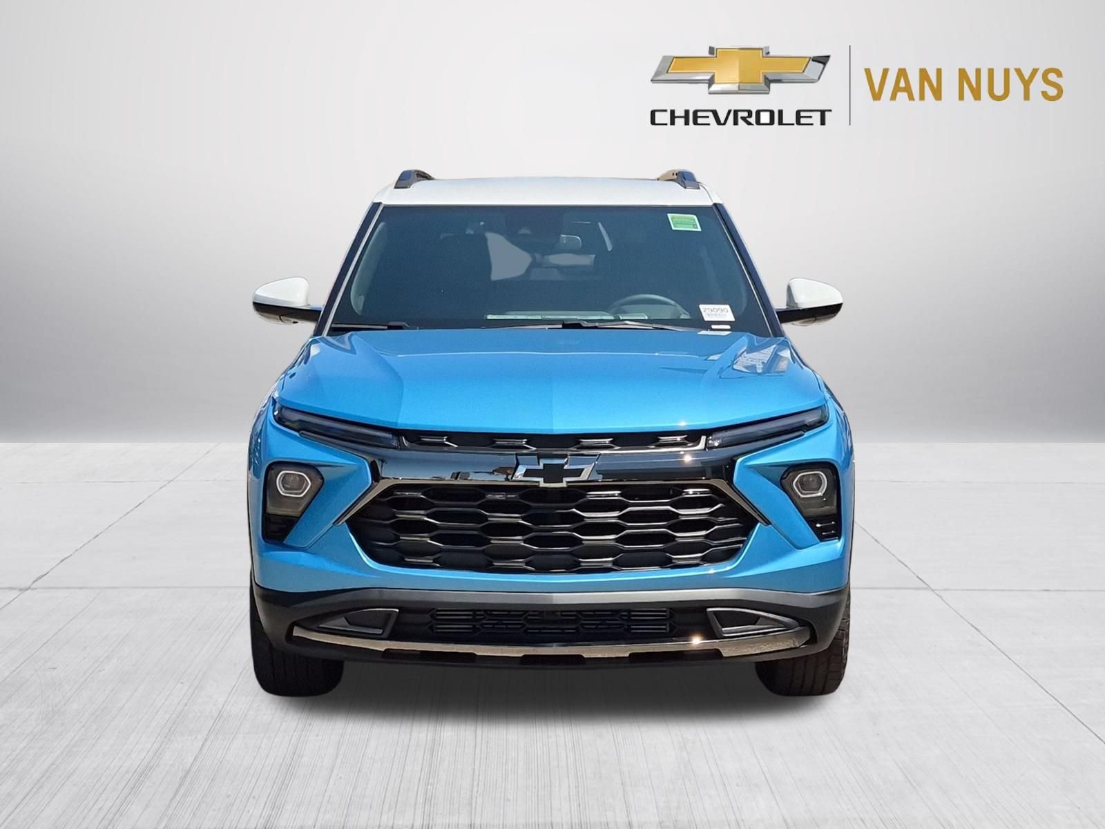 New 2026 Chevrolet TrailBlazer ACTIV AWD/4WD image 2