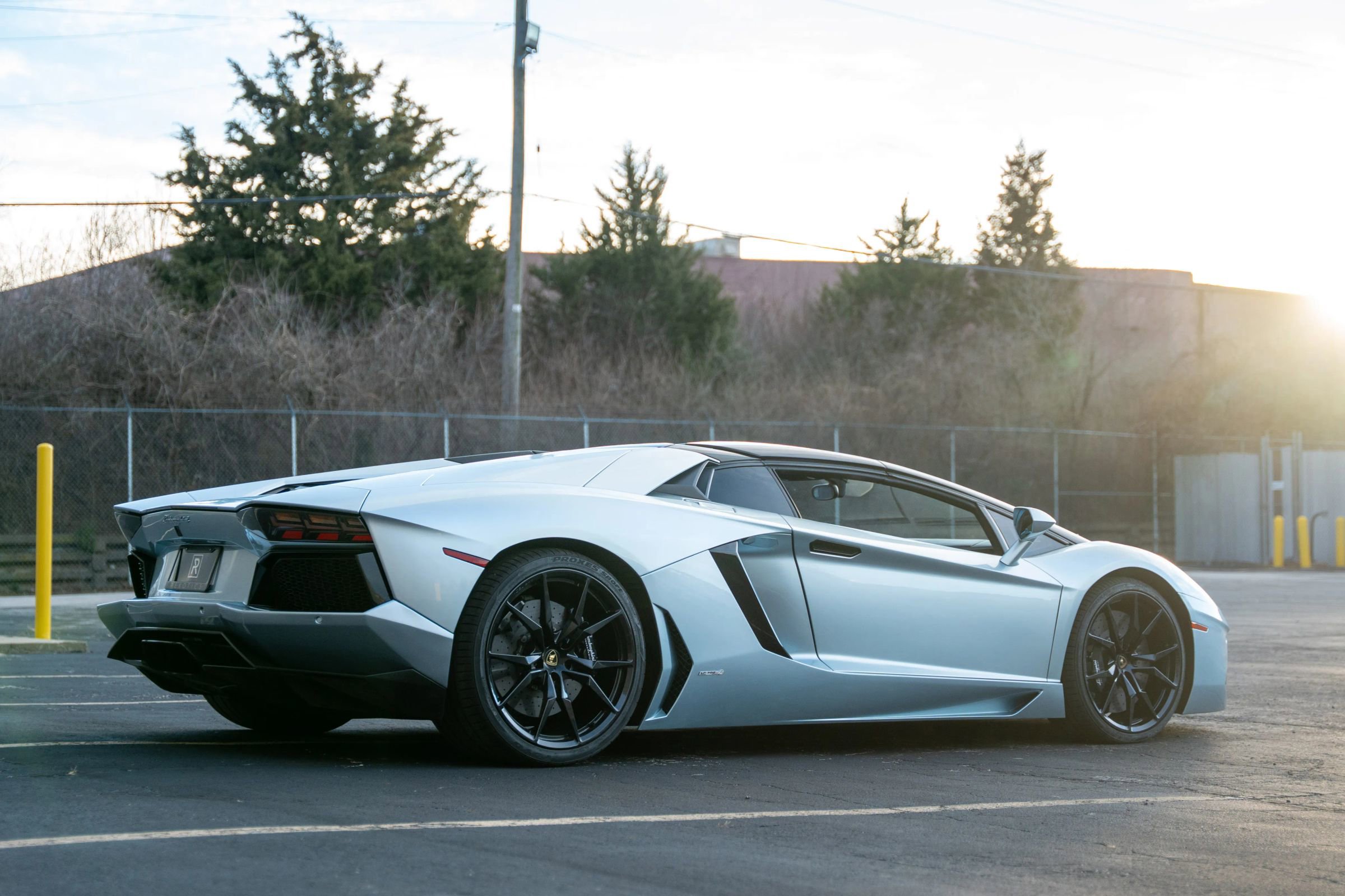 Used 2013 Lamborghini Aventador LP 700-4 image 4