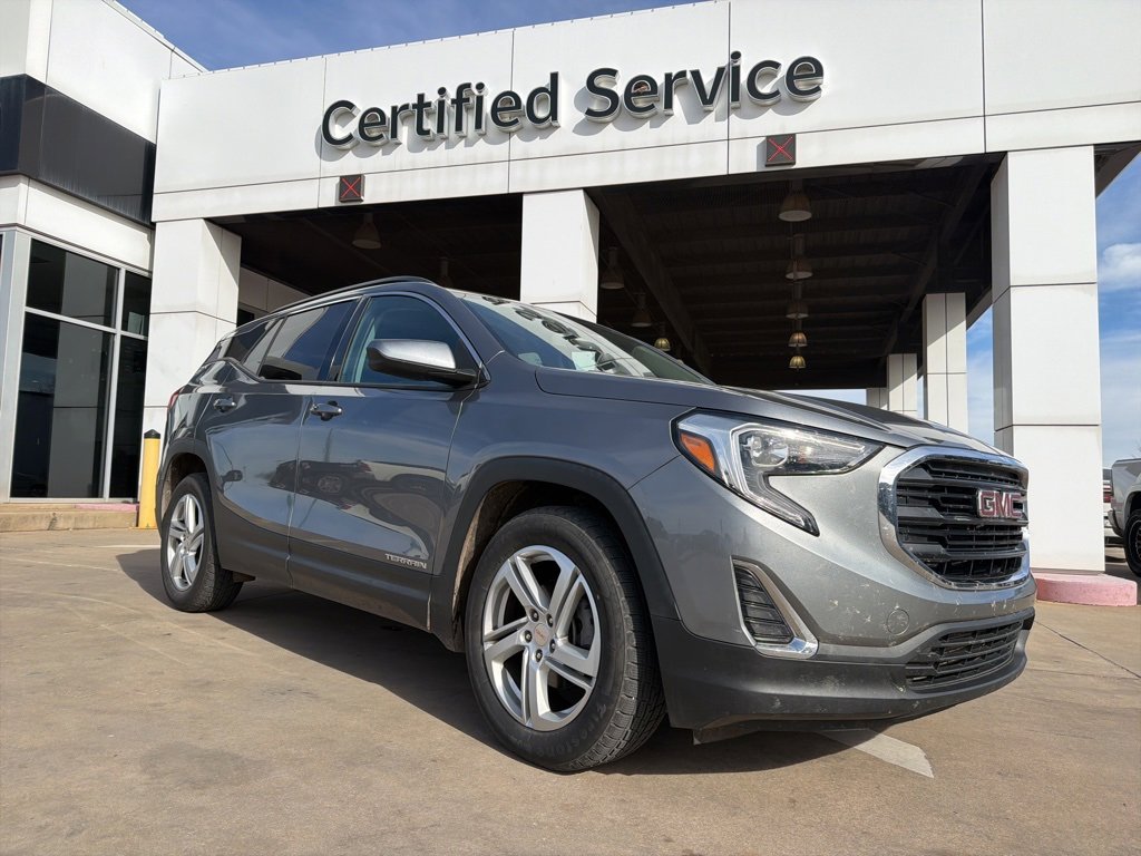 Used 2020 GMC Terrain SLE w/ Driver Convenience Package image 1