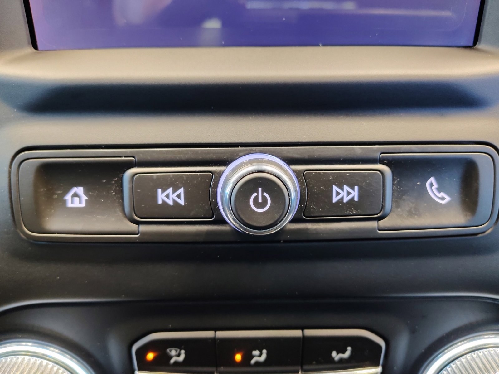 Used 2024 GMC Sierra 1500 Pro w/ Graphite Edition image 18