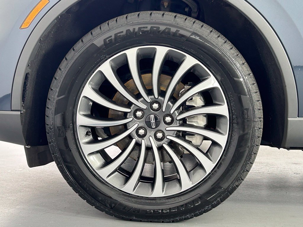 Used 2023 Lincoln Aviator Reserve w/ Elements Package Plus AWD/4WD image 44