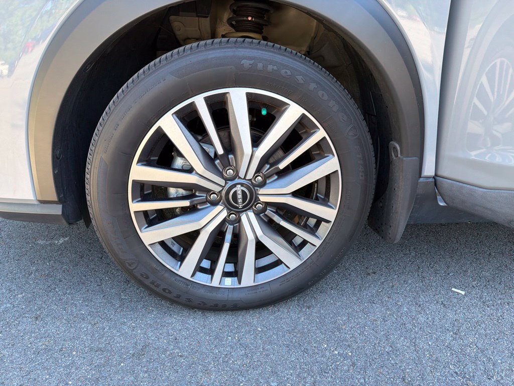 Used 2023 Nissan Kicks SV FWD image 13