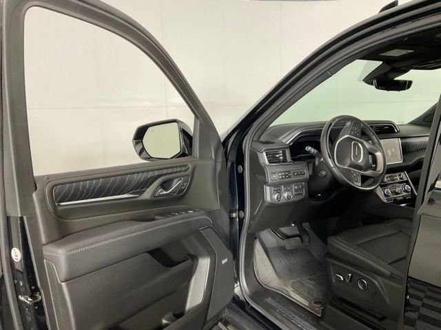 Used 2024 GMC Yukon Denali w/ Denali Reserve Package AWD/4WD image 22