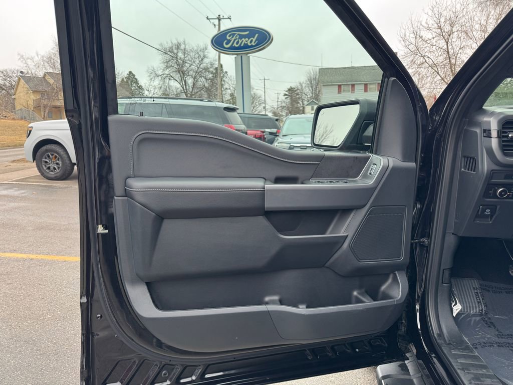 New 2026 Ford F150 XLT w/ Equipment Group 302A MID AWD/4WD image 19