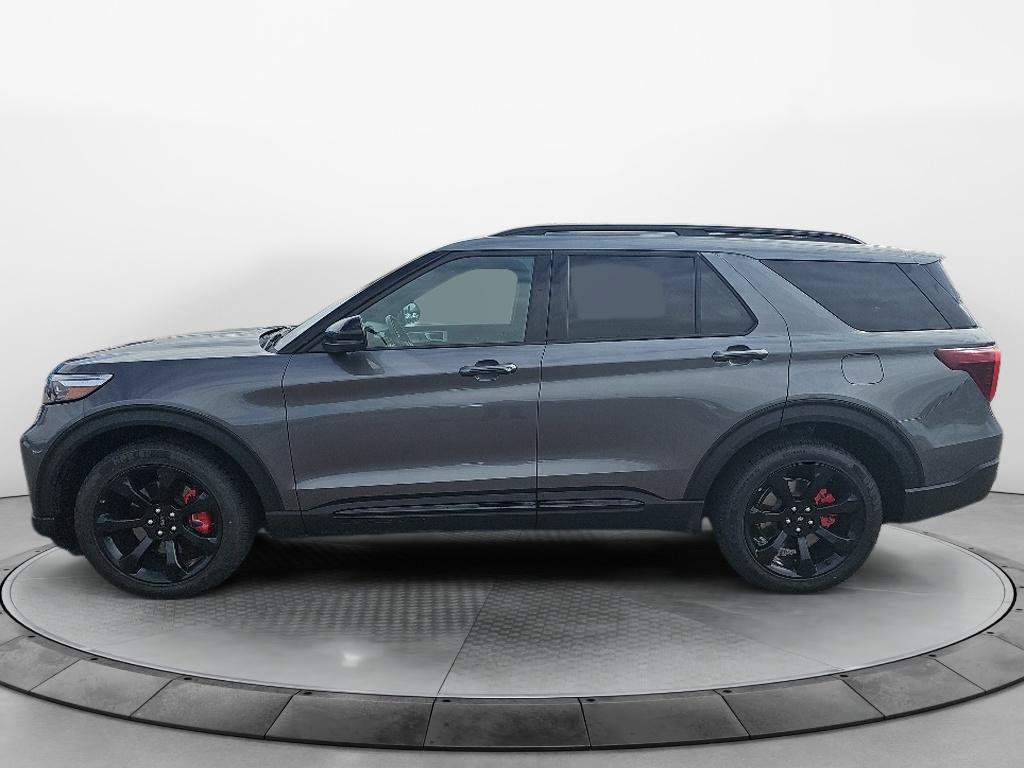 Used 2023 Ford Explorer ST w/ Equipment Group 401A AWD/4WD image 2