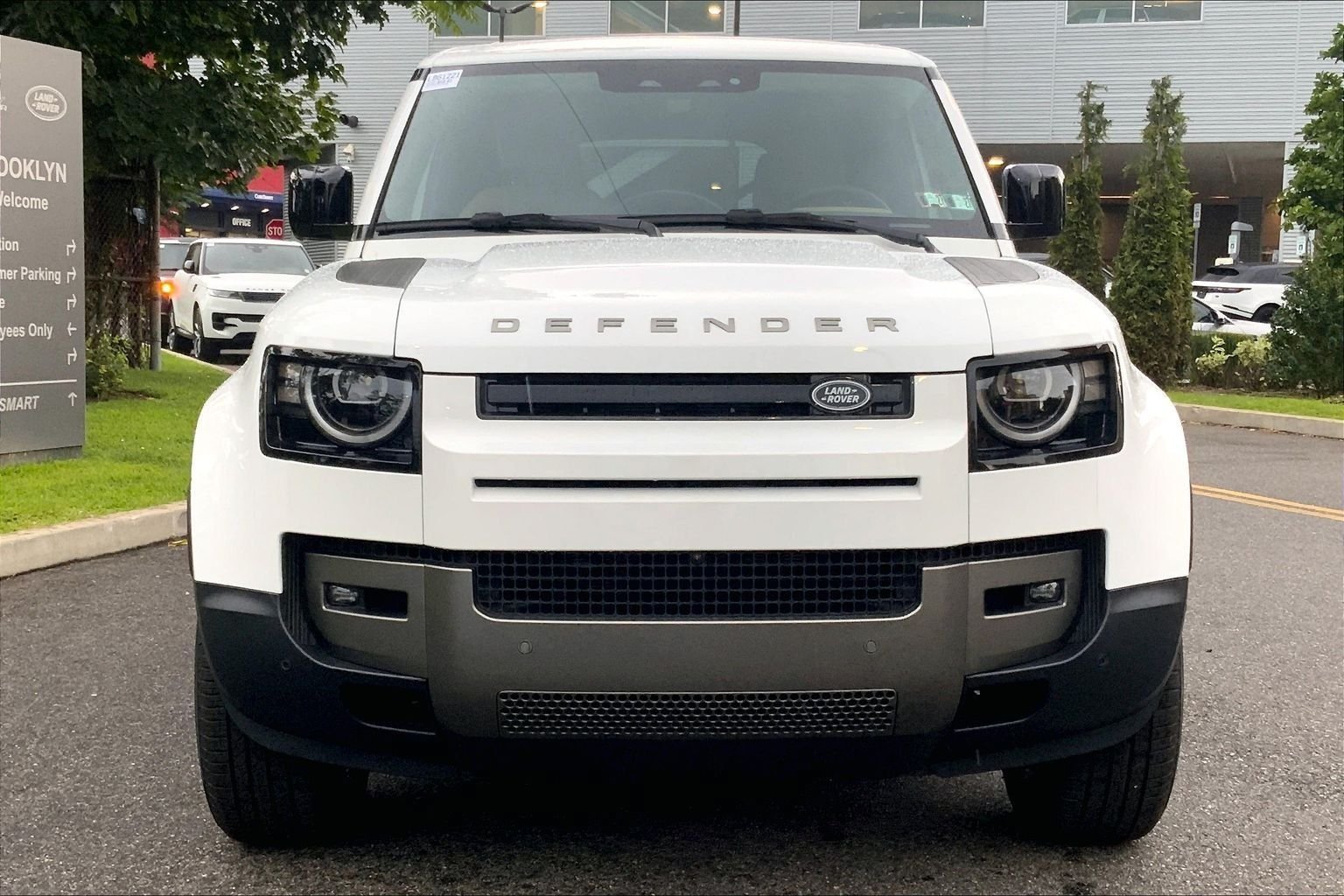 New 2026 Land Rover Defender 130 S AWD/4WD image 3