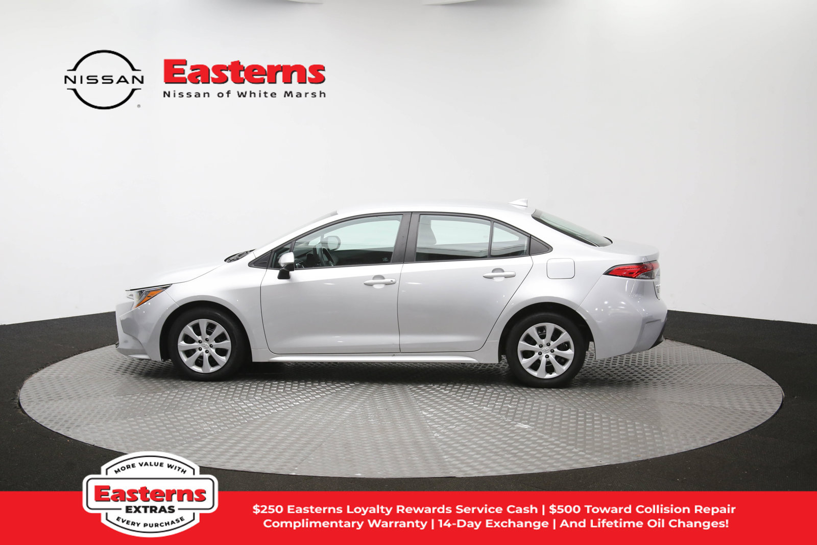 Used 2023 Toyota Corolla LE FWD image 60
