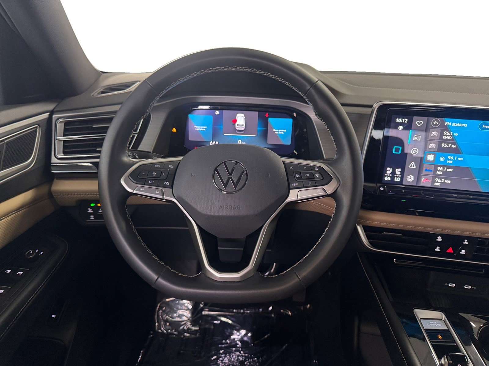 Used 2024 Volkswagen Atlas Cross Sport SE image 12