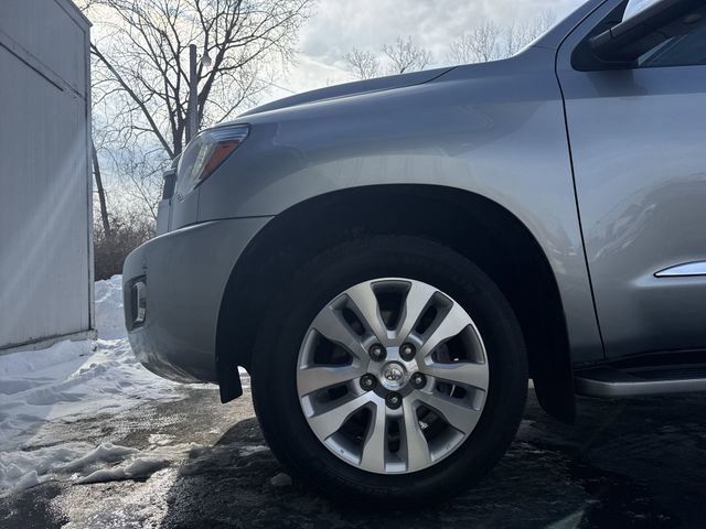 Used 2020 Toyota Sequoia Platinum image 36