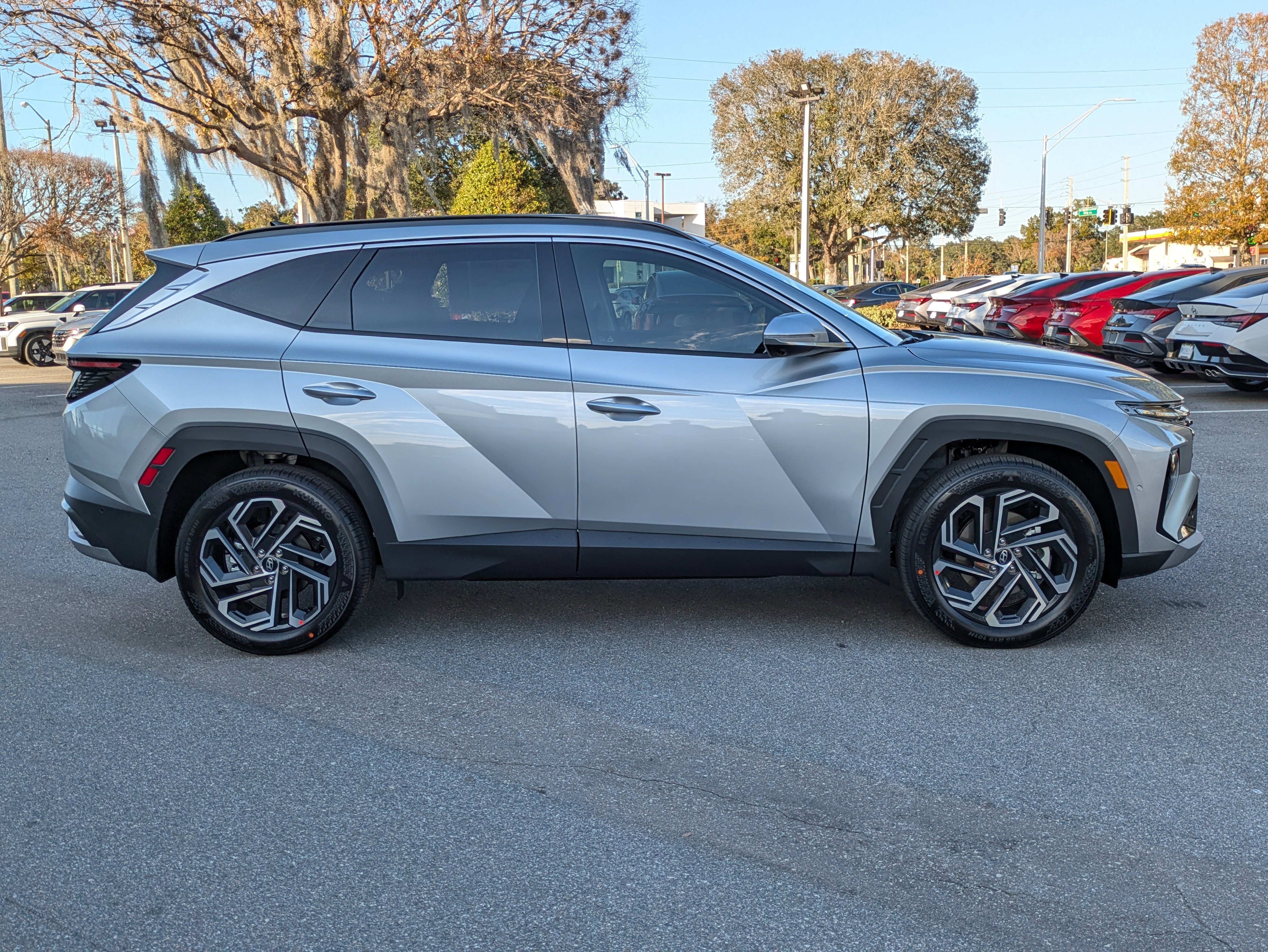 New 2026 Hyundai Tucson Limited image 3