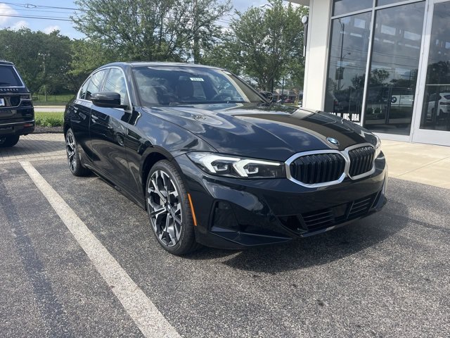 New 2025 BMW 330i xDrive Sedan w/ Convenience Package AWD/4WD image 1