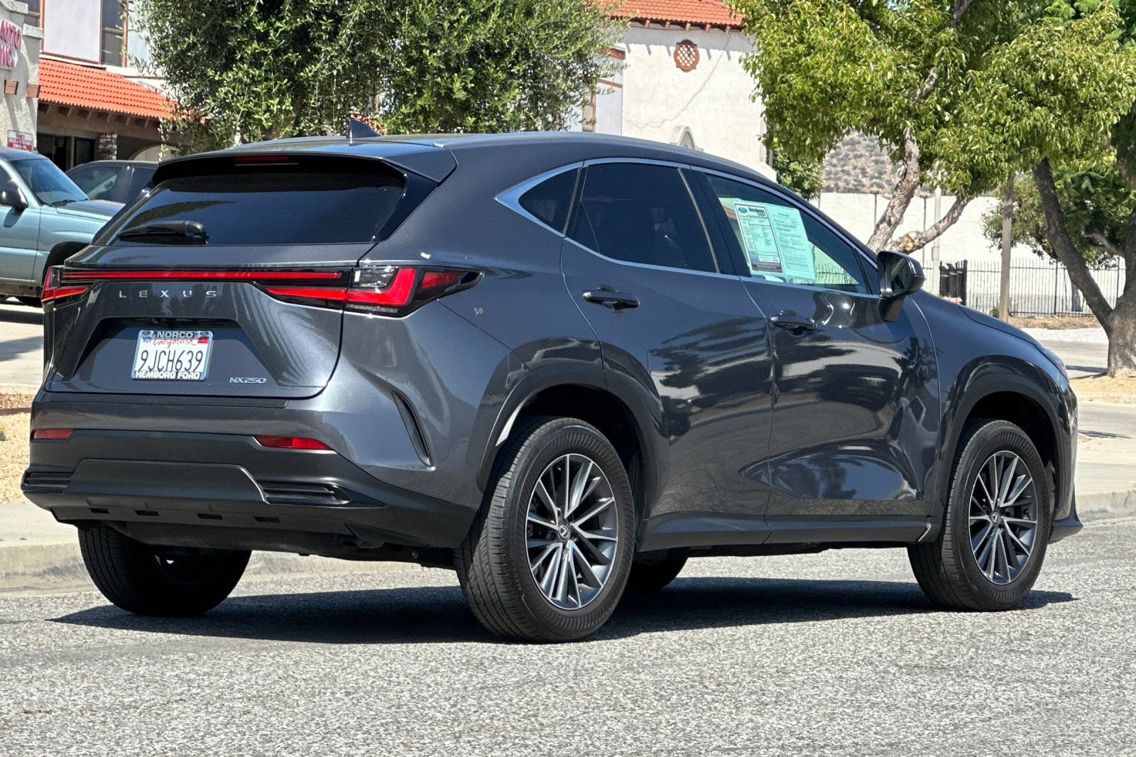 Used 2024 Lexus NX 250 FWD w/ Cold Area Package image 4