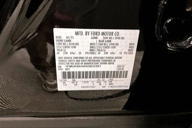 Used 2025 Ford Explorer ST-Line image 38