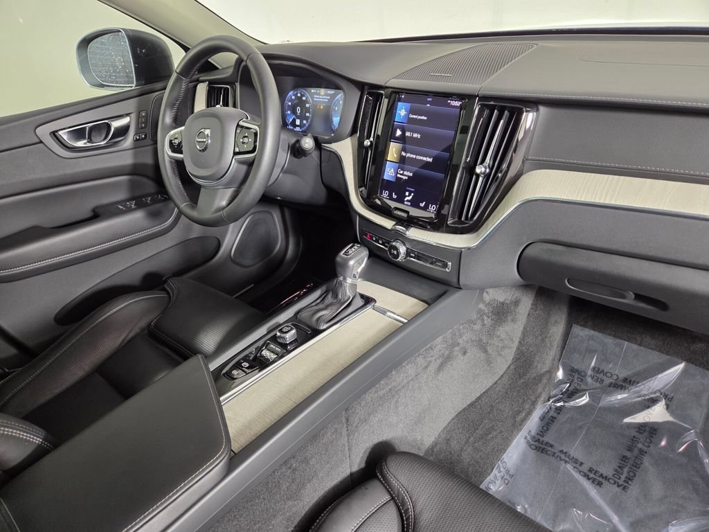 Used 2021 Volvo XC60 T5 Inscription FWD image 31