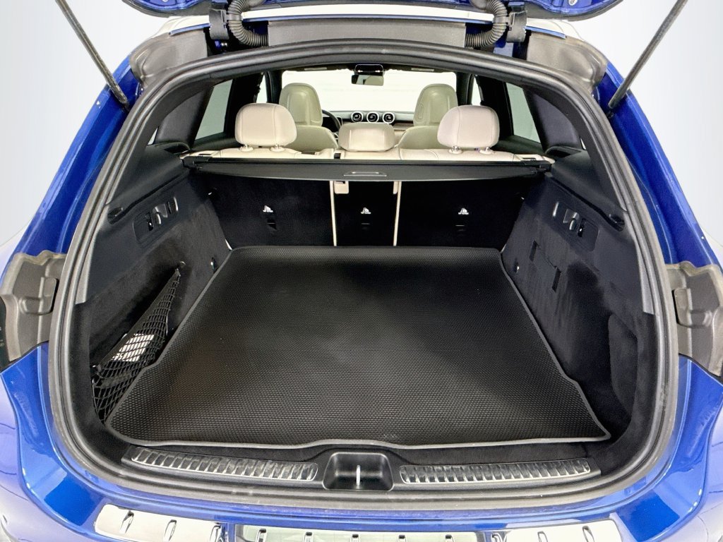 Certified 2026 Mercedes-Benz GLC 300 image 26