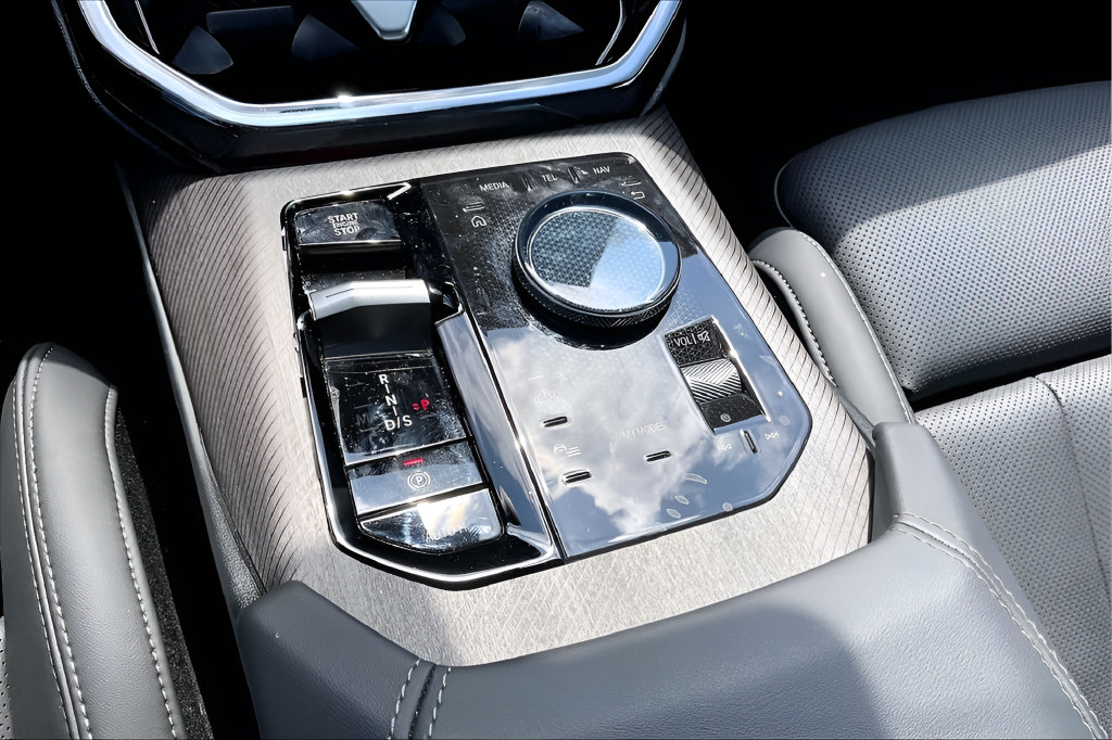 Certified 2026 BMW X3 xDrive30i AWD/4WD image 24