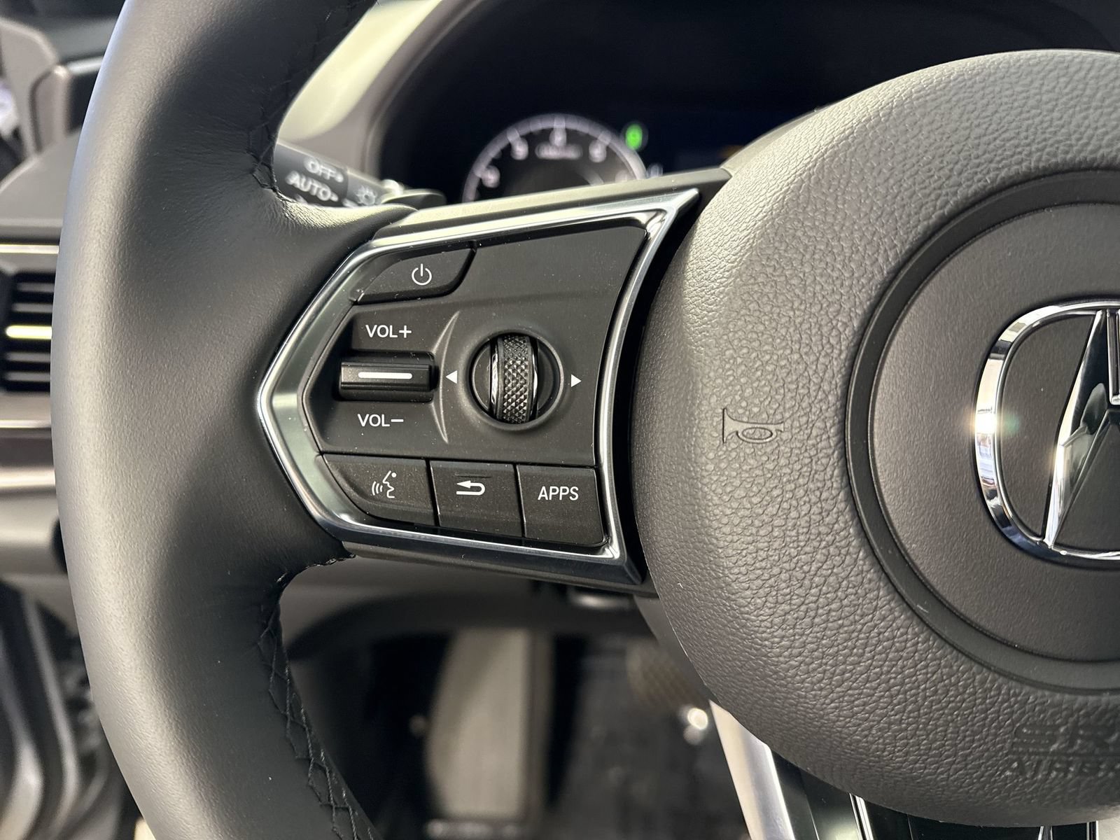 New 2026 Acura RDX SH-AWD image 12