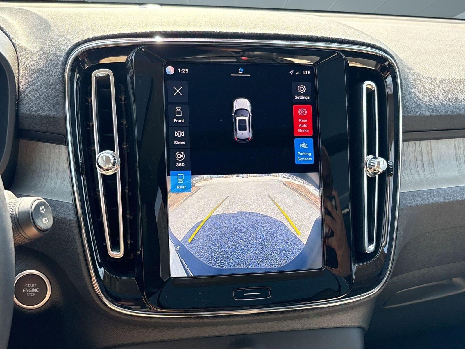 Certified 2023 Volvo XC40 B5 Plus w/ Driver Assist Package image 24