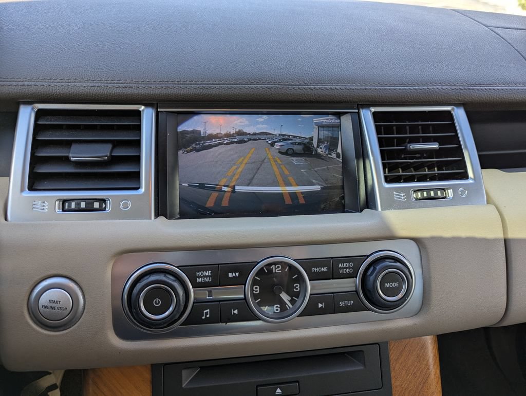 Used 2013 Land Rover Range Rover Sport HSE AWD/4WD image 20