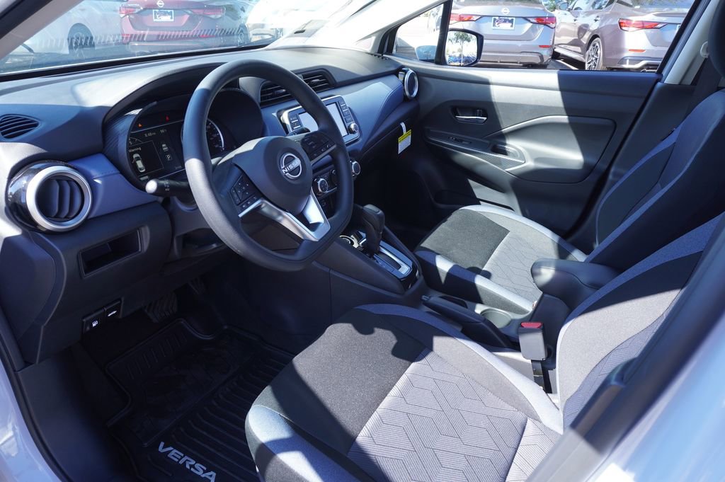 New 2025 Nissan Versa SV w/ Trunk Package FWD image 16