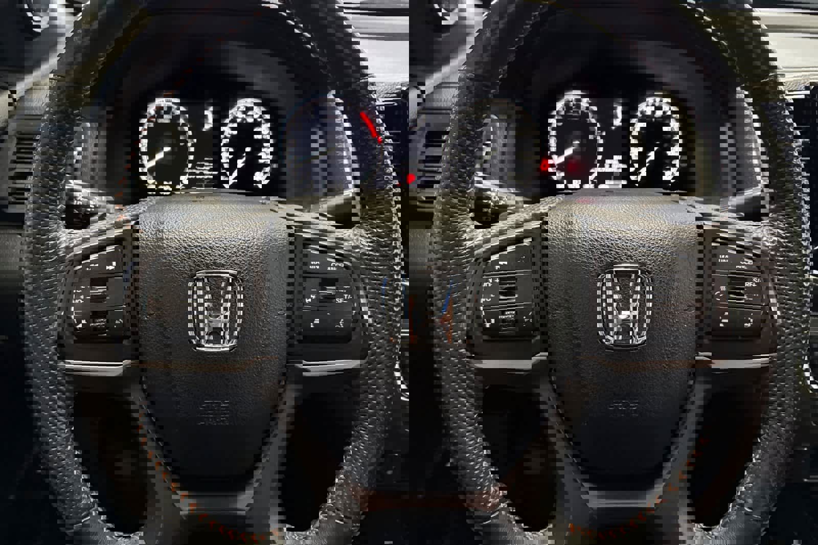 Used 2025 Honda Ridgeline TrailSport image 24