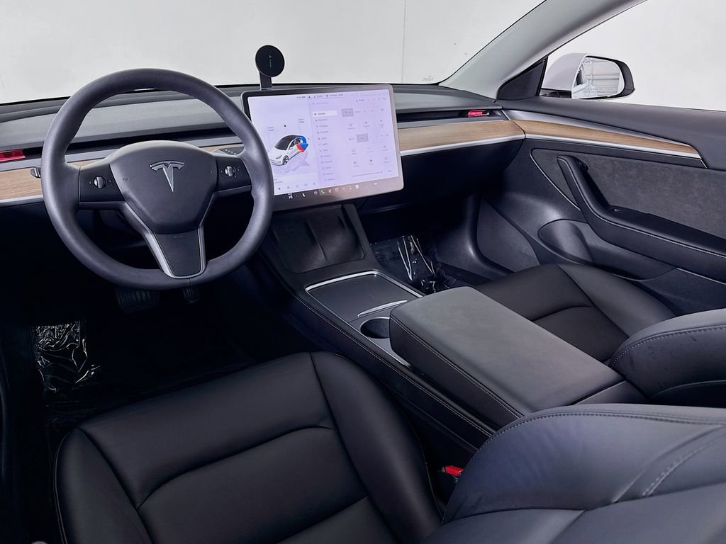 Used 2023 Tesla Model 3 Standard Range image 37
