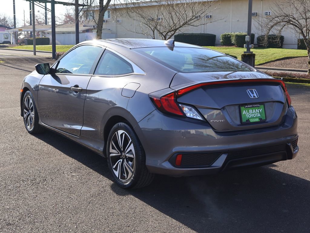 Used 2018 Honda Civic EX-L image 4