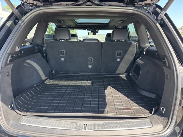 Used 2022 Jeep Grand Cherokee Overland w/ Luxury Tech Group IV image 14