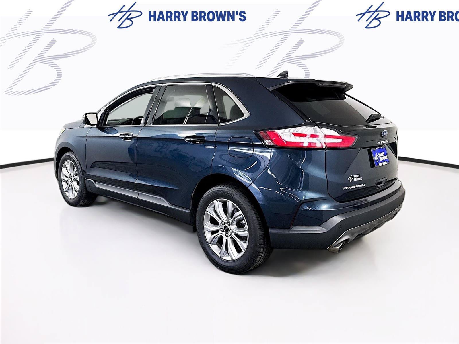 Used 2024 Ford Edge Titanium AWD/4WD image 27