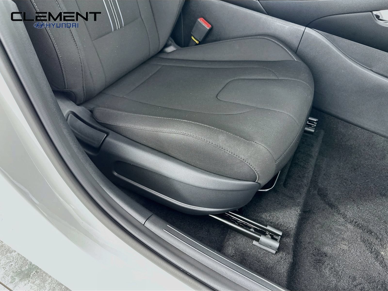 New 2026 Hyundai Elantra Sport FWD image 27
