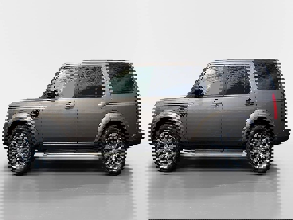 Used 2016 Land Rover LR4 HSE LUX image 2