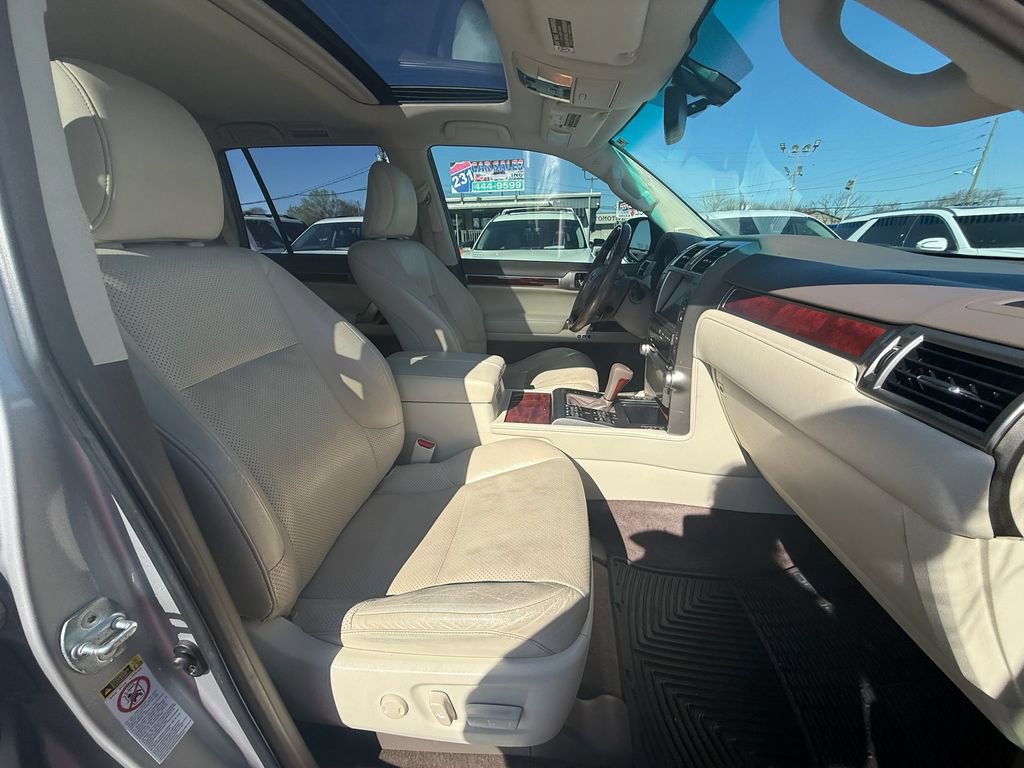 Used 2013 Lexus GX 460 Premium image 23