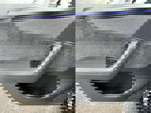 Used 2026 Tesla Model Y Long Range image 16