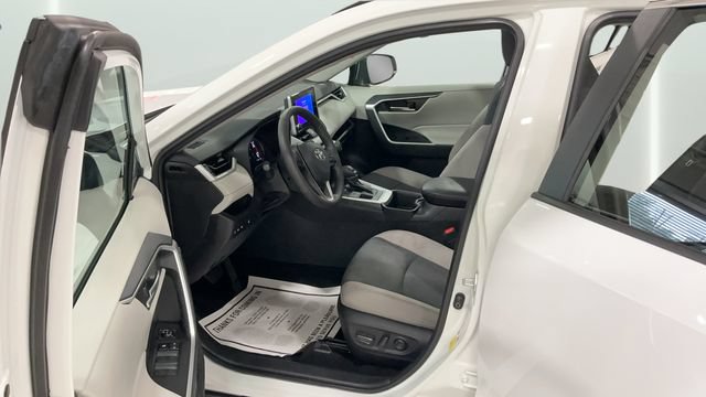 Used 2024 Toyota RAV4 XLE w/ Weather Package AWD/4WD image 14