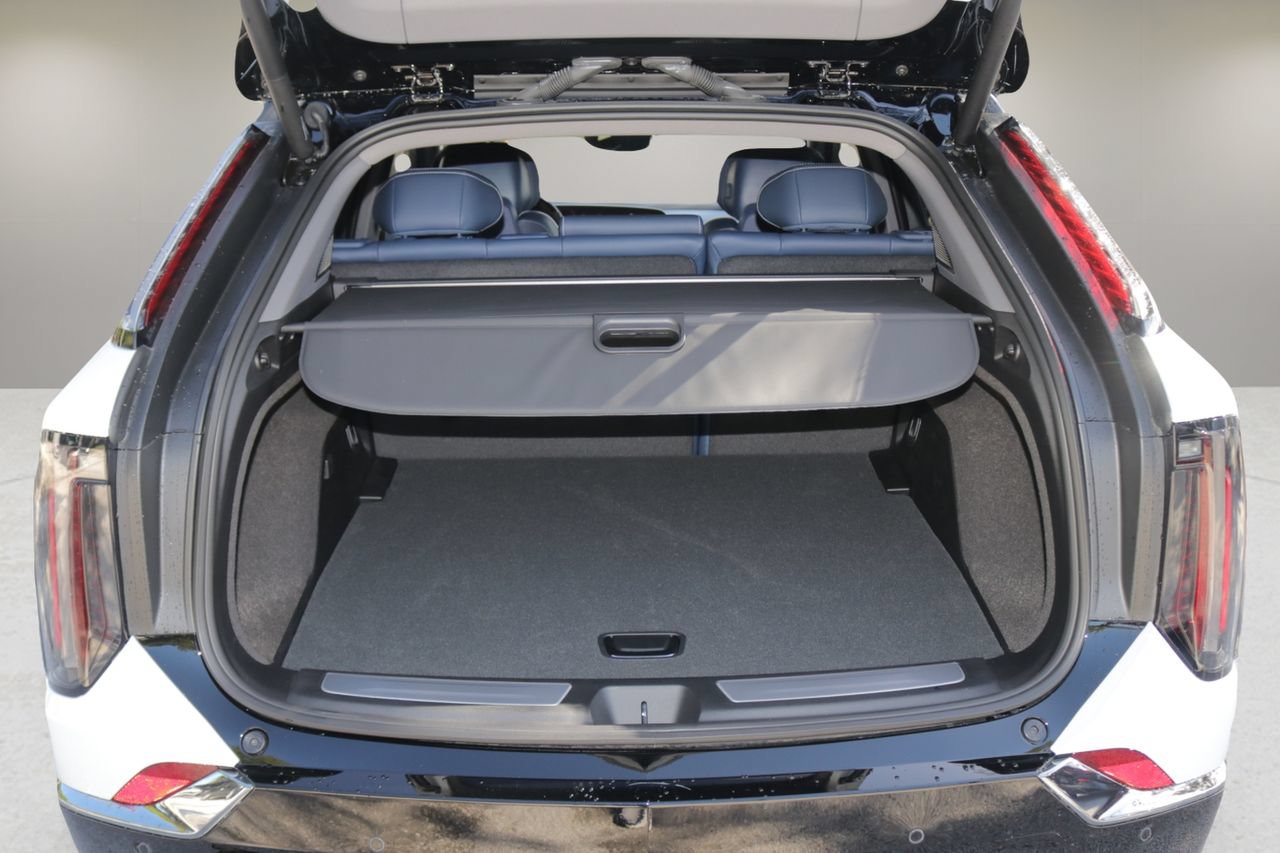New 2027 Cadillac Optiq Premium Sport AWD/4WD image 16