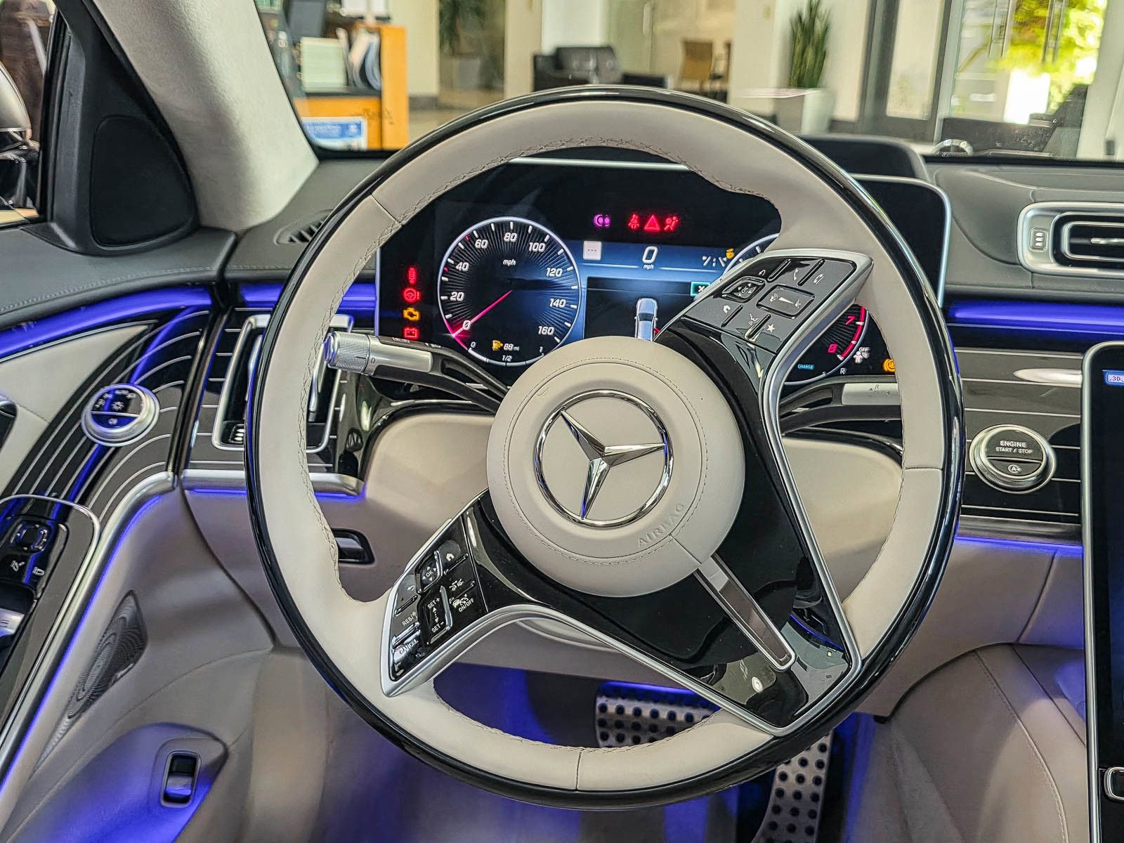 New 2026 Mercedes-Benz S 580 4MATIC Sedan image 15